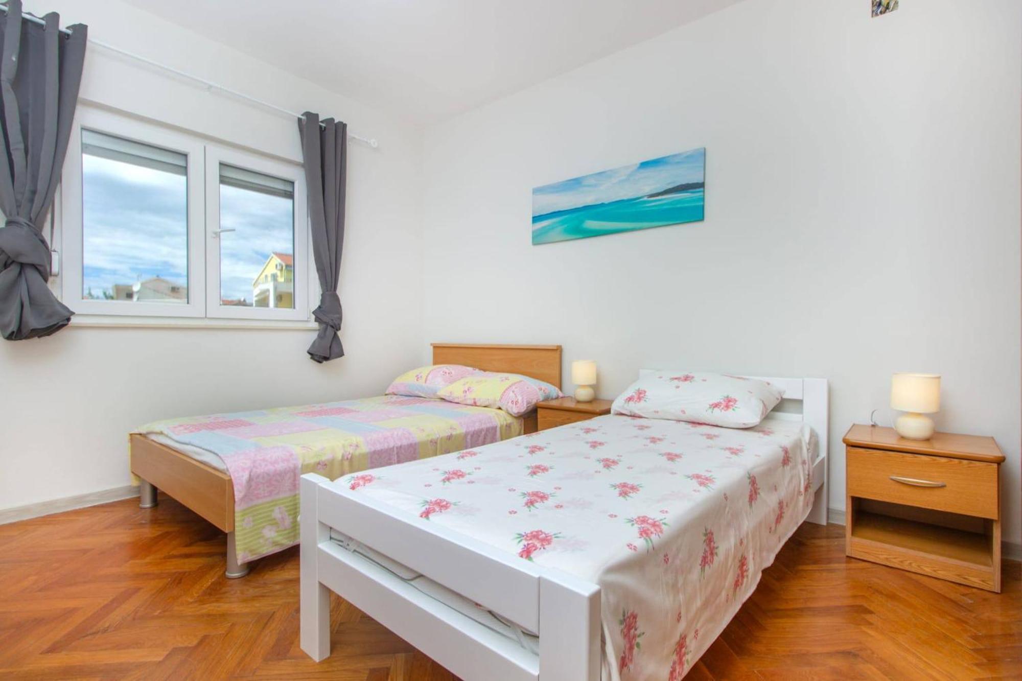 Apartments Alaga Трибунь Экстерьер фото